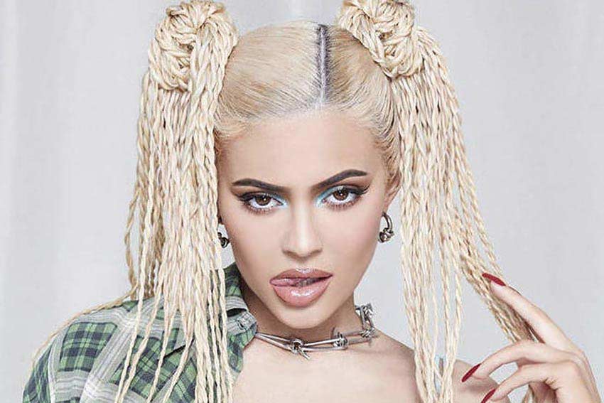 Cultural Appropriation in fashion Kylie Jenner in Platinum Blonde Hair with Twists