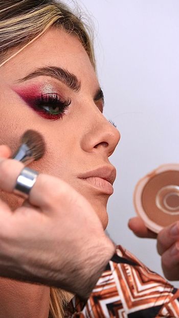omar turrini makeup artist mua social media (4)