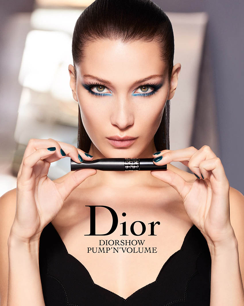 Bella-Hadid-Dior-Makeup-blue eyeliner summer beauty