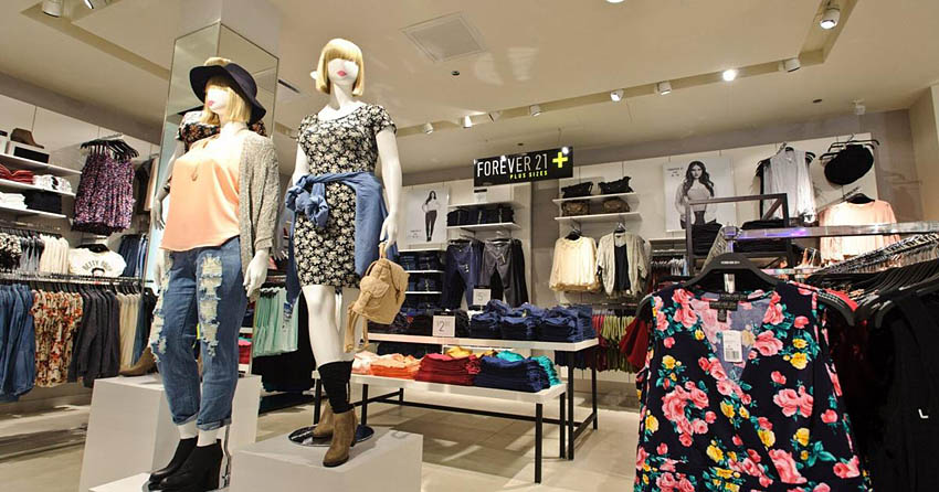 forever 21 store merchandise display