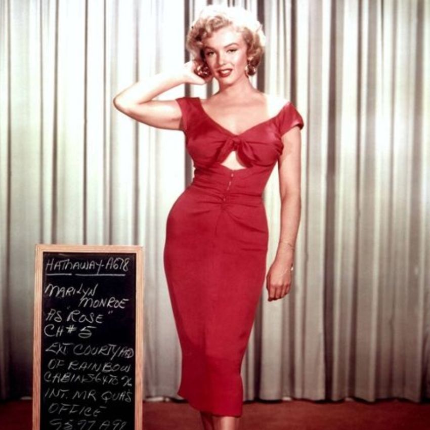Marilyn Monroe red look hot pink midi dress Niagara movie fashion chest cutout bow tie classic 50s