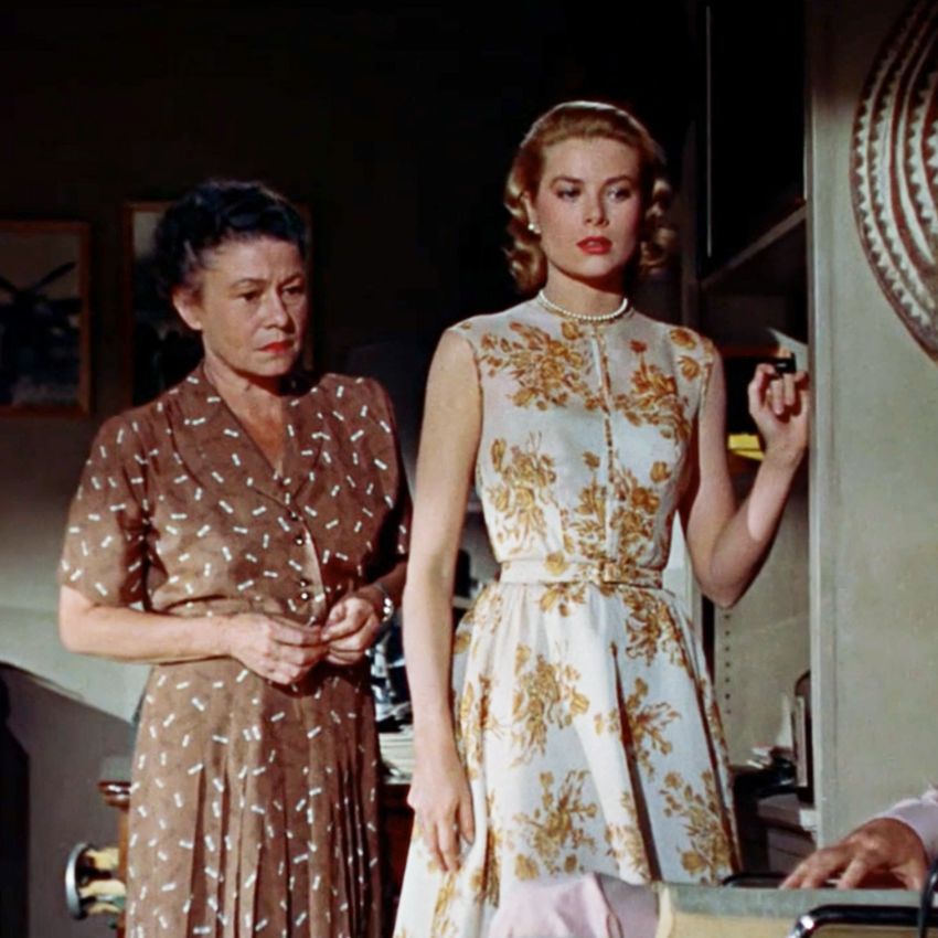 Rear window grace Kelly james stewart spy movie mystery thriller 1954 fashion floral prints